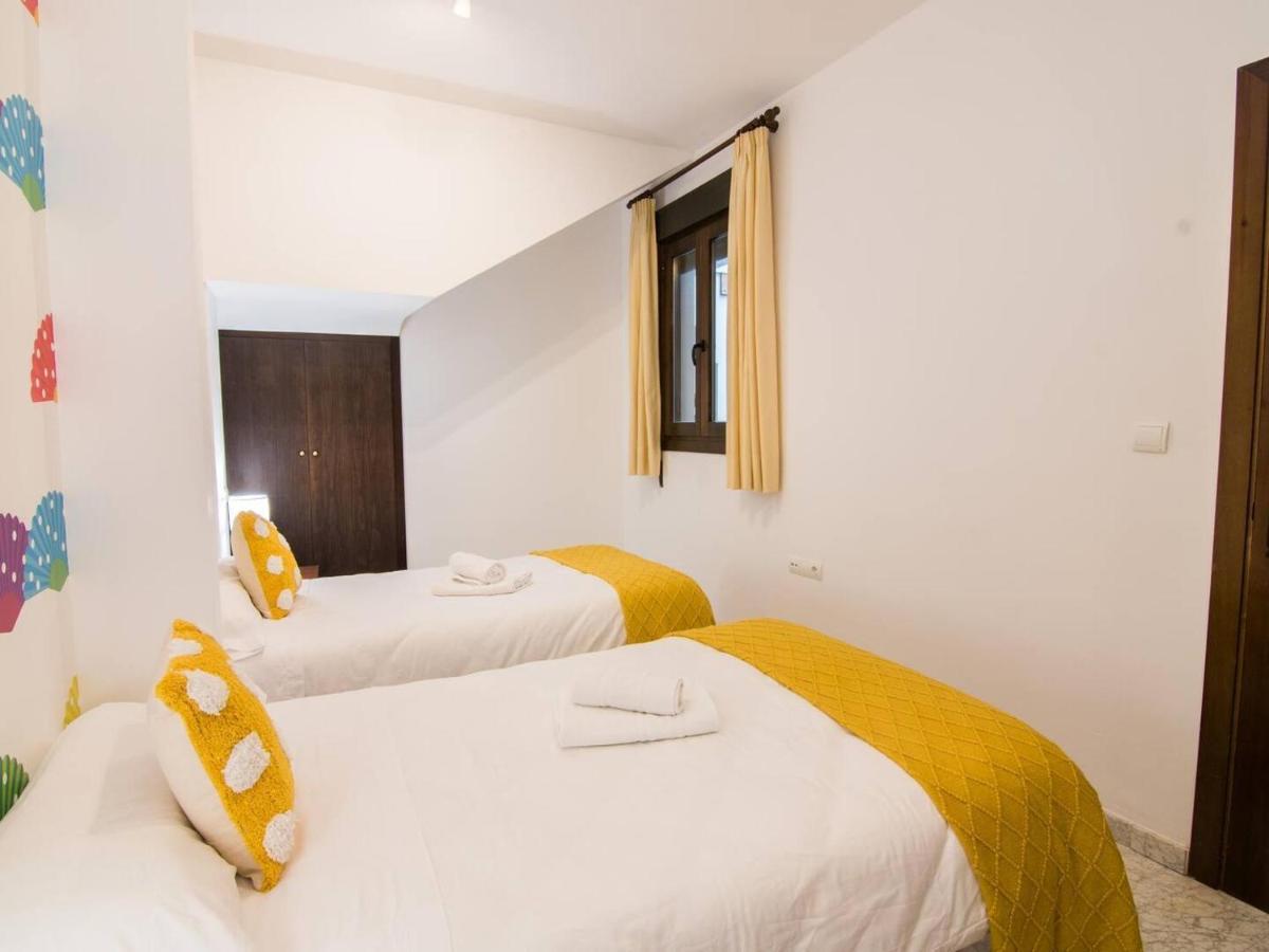 Tuguest Plaza De Gracia Appartement Granada Buitenkant foto