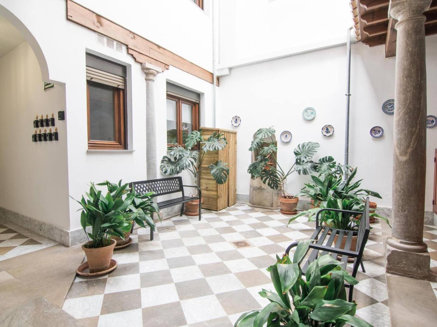 Tuguest Plaza De Gracia Appartement Granada Buitenkant foto